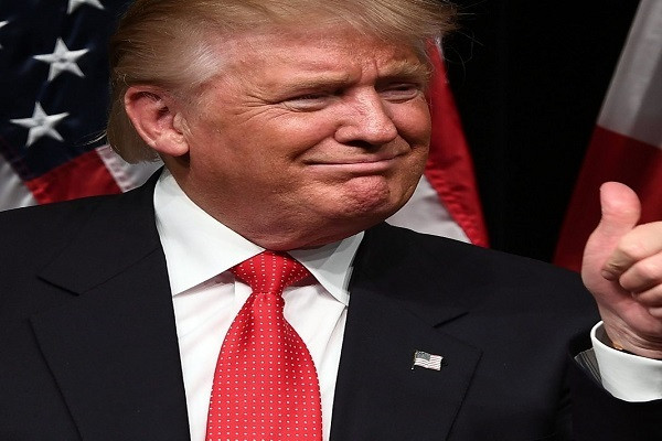 美国总统首次签署加密货币行政命令 特朗普重拳打击委内瑞拉石油币